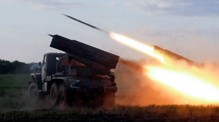 Села Луганщини окупанти обстріляли зі ствольної та реактивної артилерії