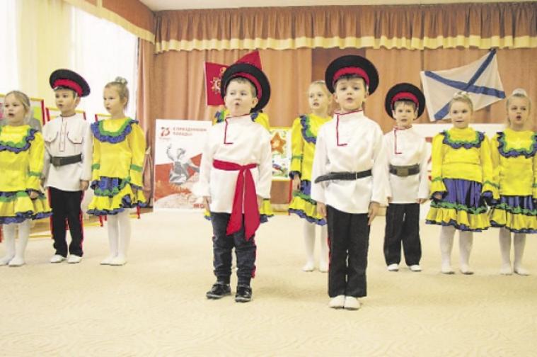 ЛОВА: На окупованій Луганщині хочуть впроваджувати систему «систему козачої освіти» з дитсадків
