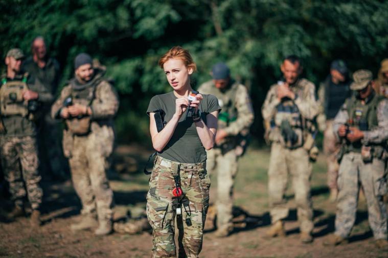 Україна залучатиме жінок до розмінування територій: ветеранок і тих, хто постраждав від вибухівки