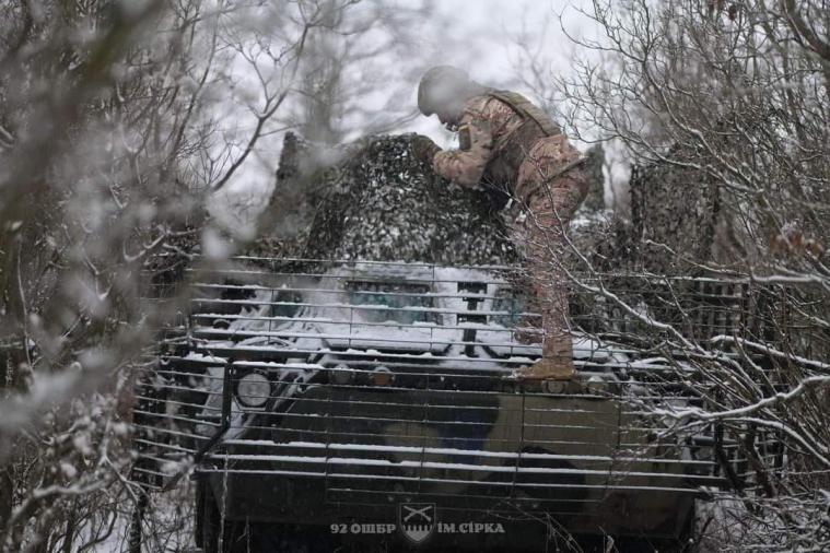 На луганському напрямку ворог підтягує резерви