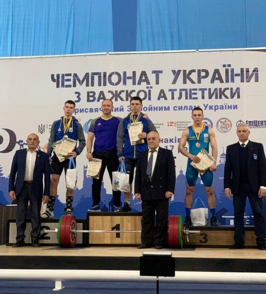 Луганчанин став чемпіоном всеукраїнських змагань з важкої атлетики