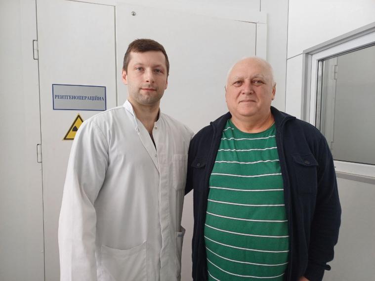 “Ворог знищив все майно”: в Інституті Амосова розповіли про лікування складного пацієнта з Луганщини