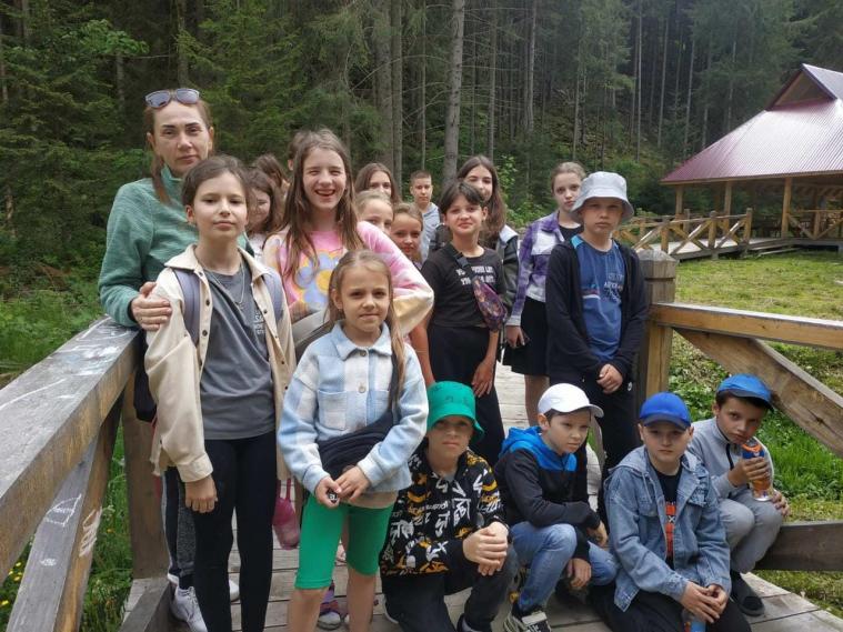 Дітям з Сєвєродонецького району організували відпочинок у Карпатах