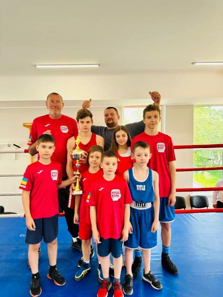 Сєвєродончани завоювали десять медалей на турнірі з боксу на Київщині