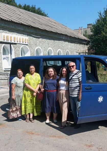 Сєвєродонецькі лікарі обстежили пацієнтів у двох селах Дніпропетровщини