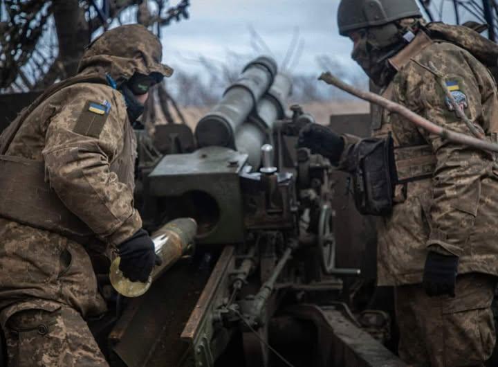 Ворог на Луганщині вів вогонь з усього наявного озброєння, - Лисогор