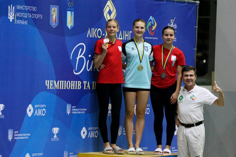 Луганські спортсменки здобули ще дві медалі на чемпіонаті України зі стрибків у воду