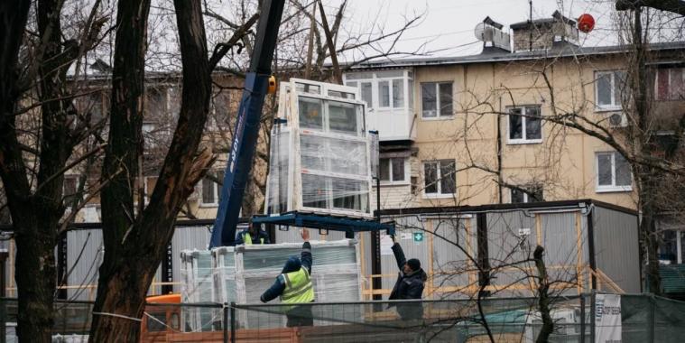 Система опалення тече, вікна не зачиняються: у Сєвєродонецьку скаржаться на “ремонти” від окупантів