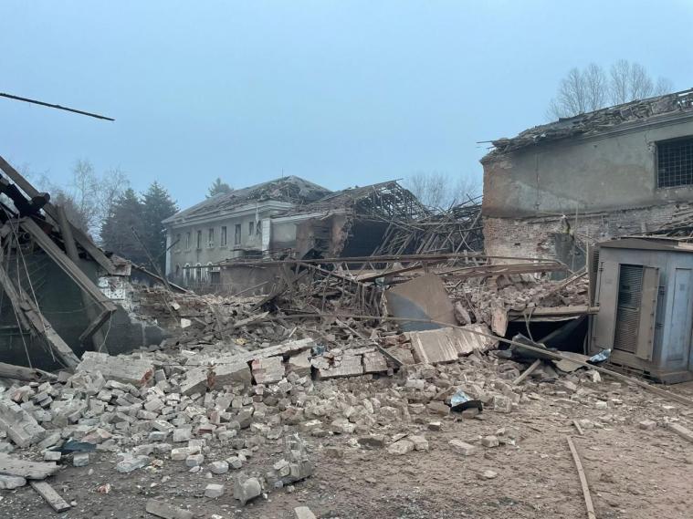 Росіяни вночі атакували Слов’янськ: наслідки ракетного удару (ФОТО)