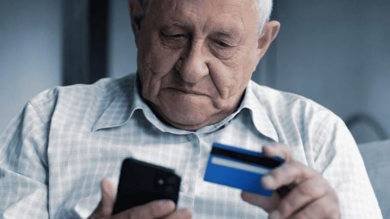 Ідентифікація пенсіонерів-ВПО: Ощадбанк почав розблокування карток