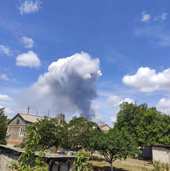 На окупованій Луганщині вже третя пожежа на військових об’єктах (ВІДЕО)