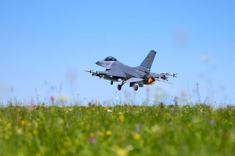 США все ж взяли участь у передачі F-16 – у Defense Express пояснили мету
