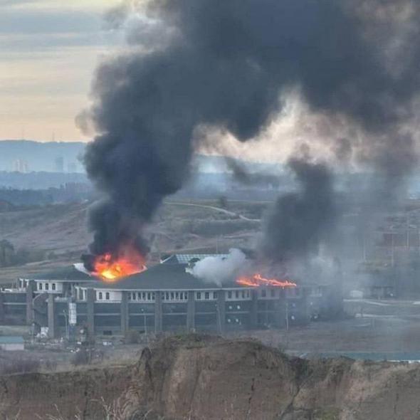 Чечню вперше атакували безпілотники, є влучання в університет ім. путіна (ФОТО)