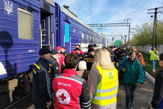 На Донеччині скасували евакуаційні поїзди з Покровська, хоча там ще залишаються 26 тис. людей