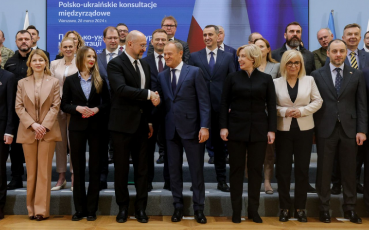 У Варшаві зустрілися уряди України і Польщі: про що домовилися у питанні кордону і торгівлі
