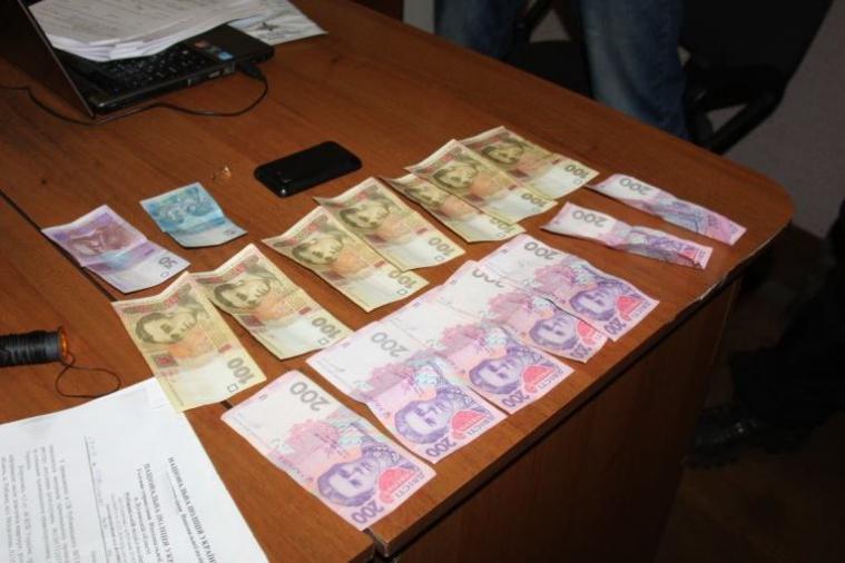 В Рубежном задержали мошенника, который обманывал пенсионеров