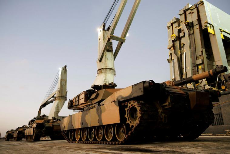 Австралія передала Україні першу партію танків Abrams