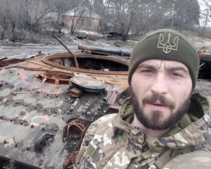 “Не дарма ж я сім років служу”, – військовий з Лисичанська Олександр Сурко про Перемогу України “Не дарма ж я сім років служу”, – військовий з Лисичанська Олександр Сурко про Перемогу України