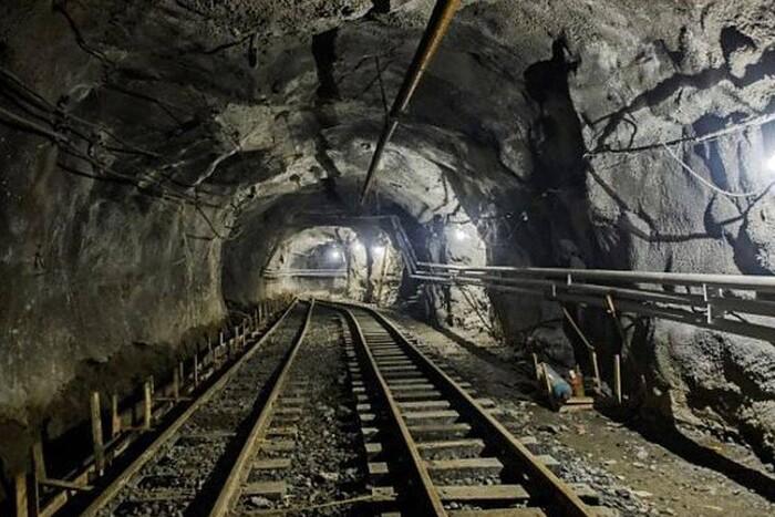 ЛОВА: на окупованій Луганщині просять грошей на шахти, водогони обіцяють ремонтувати за рік