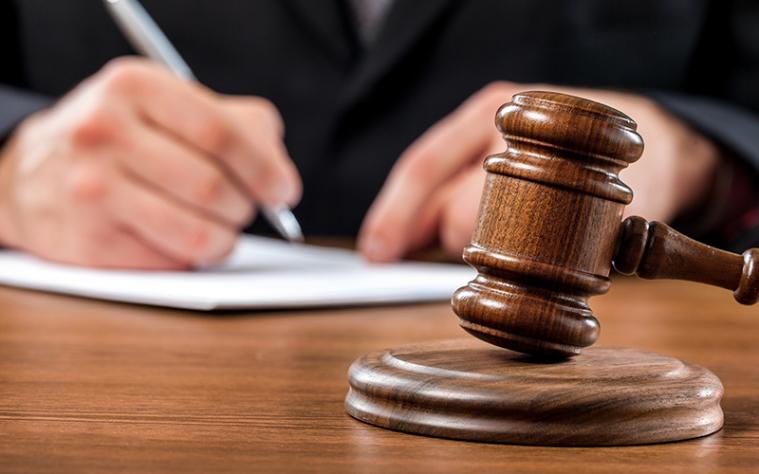 Судитимуть 27 мешканців Луганщини, які перейшли на бік ворога Судитимуть 27 мешканців Луганщини, які перейшли на бік ворога