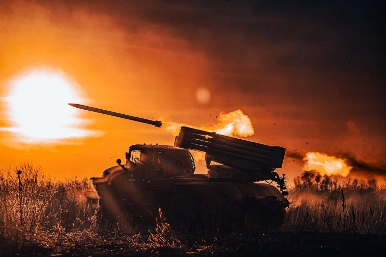 Майже два десятки разі атакував ворог на двох східних напрямках