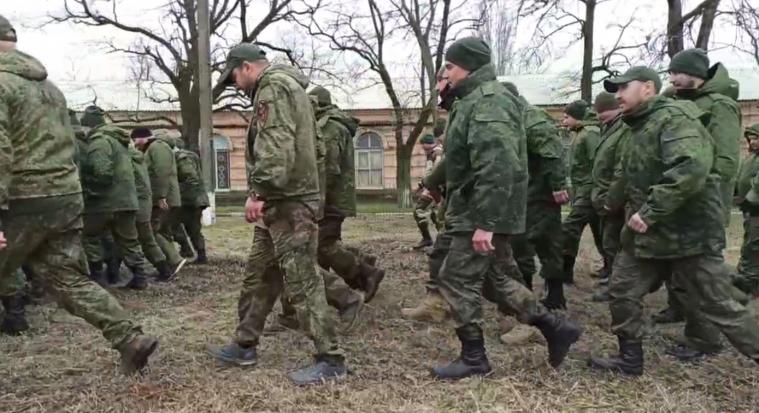 Окупанти поповнюють підрозділи мобілізованими з Луганщини, – Волошин