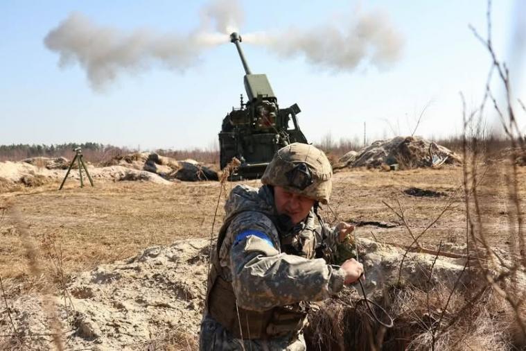 Ворог атакував на Луганщині за підтримки авіації та артилерії