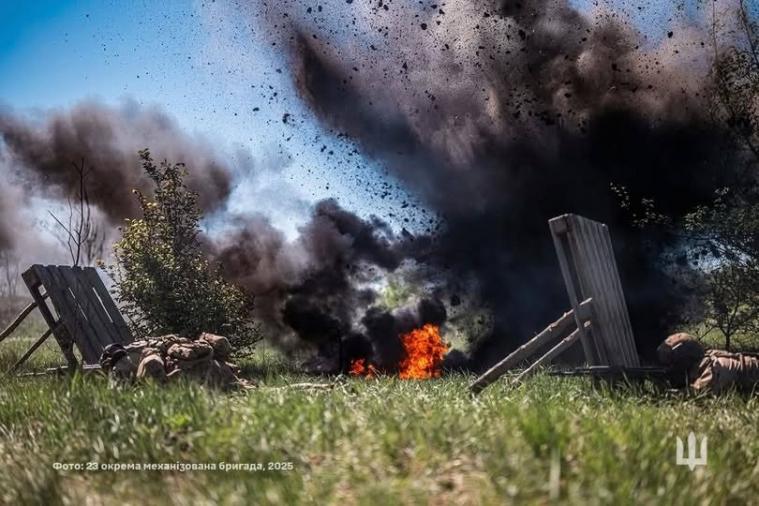 Окупанти двічі застосували авіацію на луганській ділянці фронту 