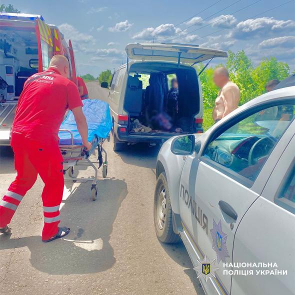 Луганські поліцейські врятували пораненого чоловіка на Харківщині