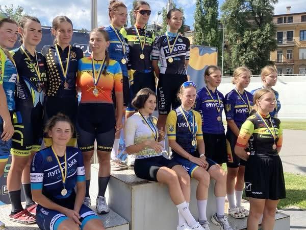 Луганські велоспортсменки здобули п’ять медалей на всеукраїнських змаганнях