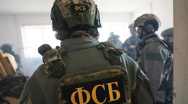 Окупанти затримали жителя Луганщини нібито за держзраду Окупанти затримали жителя Луганщини нібито за держзраду