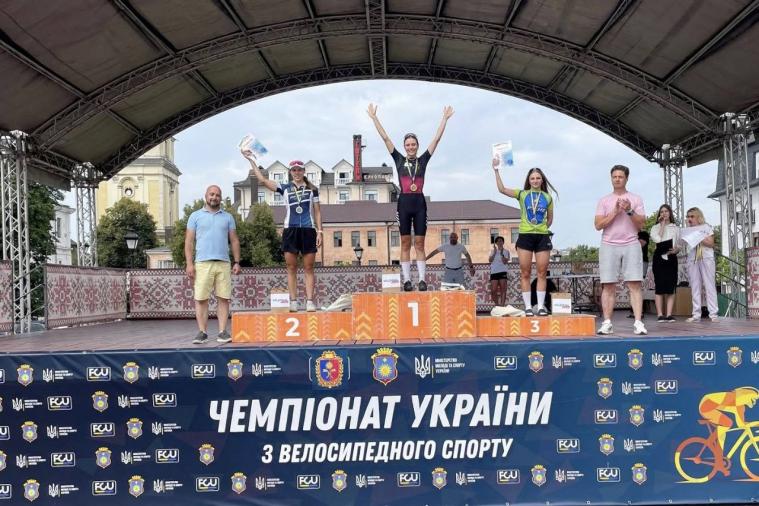 Спортсменка з Луганщини виборола три медалі на чемпіонаті України з велоспорту