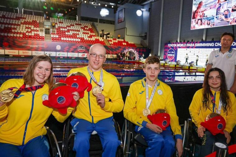 Луганська параплавчиня у складі збірної здобула золото на чемпіонаті світу