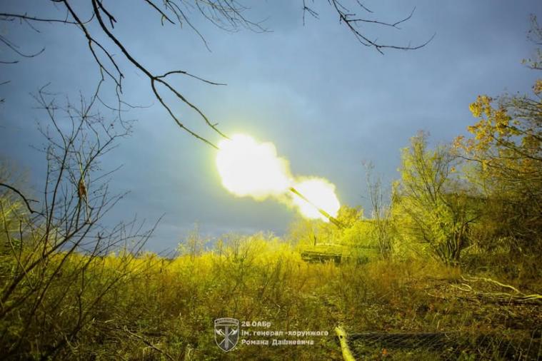 Окупанти на двох східних напрямках за добу атакували позиції Сил оборони 23 рази Окупанти на двох східних напрямках за добу атакували позиції Сил оборони 23 рази