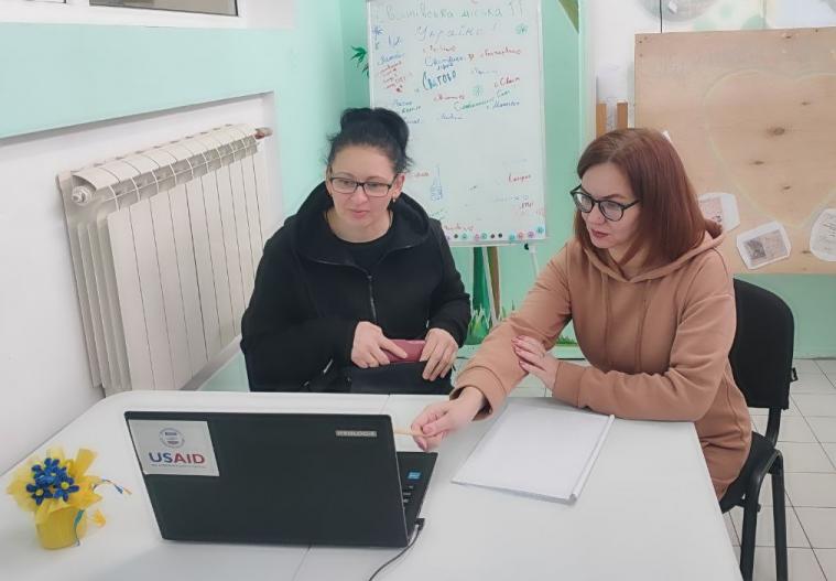 Для жителів Луганщини системно проводять заняття з підвищення цифрової грамотності