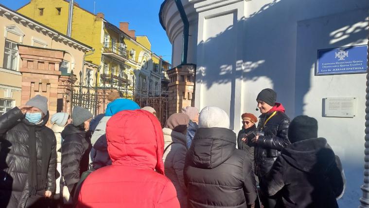 Для луганських ВПО провели різдвяну екскурсію Києвом (ФОТО) Для луганських ВПО провели різдвяну екскурсію Києвом (ФОТО)