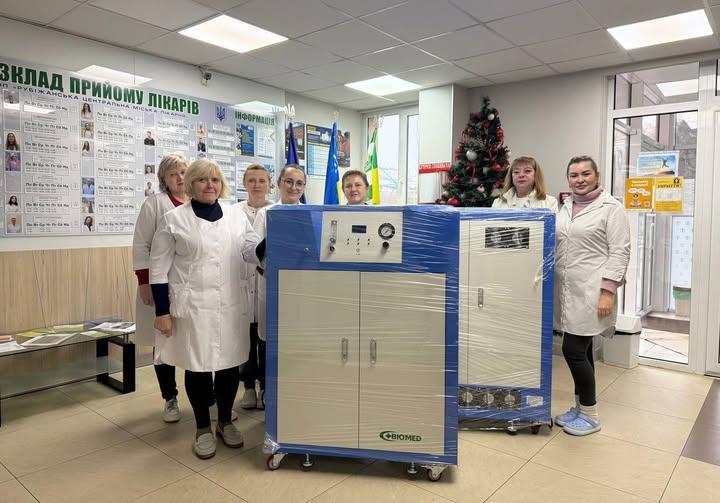 Благодійники передали рубіжанській лікарні кисневі концентратори