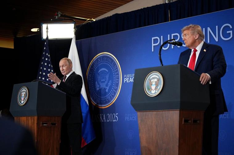 "Тепер усе залежить від Зеленського”: результати зустрічі Трампа й путіна та перші заяви після
