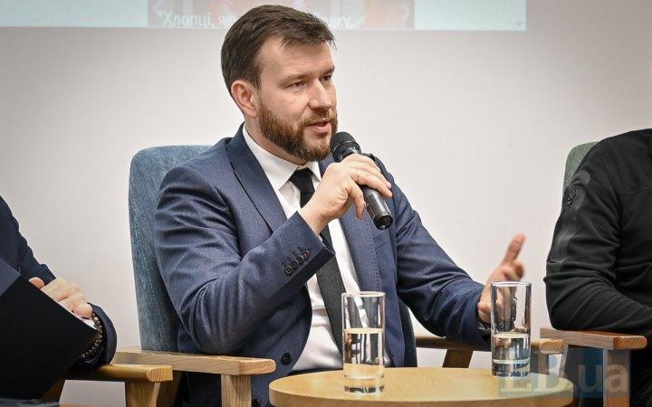 У Мінсоцполітики закликали громади допомогти ВПО з кредитами, щоб залучити спеціалістів У Мінсоцполітики закликали громади допомогти ВПО з кредитами, щоб залучити спеціалістів