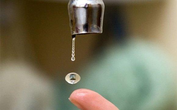 На одній з вулиць Сіверськодонецька вже майже тиждень немає води На одній з вулиць Сіверськодонецька вже майже тиждень немає води