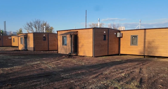 У Запоріжжі продовжують будувати та ремонтувати житло для ВПО Фото Перший Запорізький У Запоріжжі продовжують будувати та ремонтувати житло для ВПО Фото Перший Запорізький