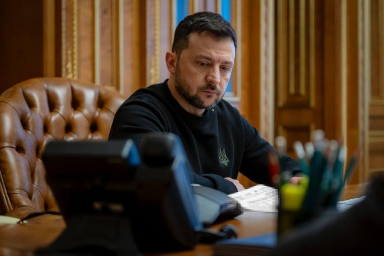 Зеленський відхиляє ключові деталі пропозиції мирного плану США, - CNN
