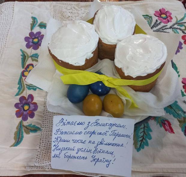 “Бажаємо скорішої перемоги”. Мешканці окупованої Луганщини передали вітання з Великоднем (ФОТО)