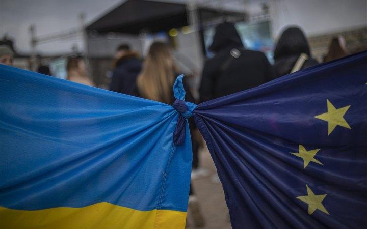 «ЄС нас кидає»: як роспропаганда підриває довіру до Заходу й що це означає для Луганщини «ЄС нас кидає»: як роспропаганда підриває довіру до Заходу й що це означає для Луганщини