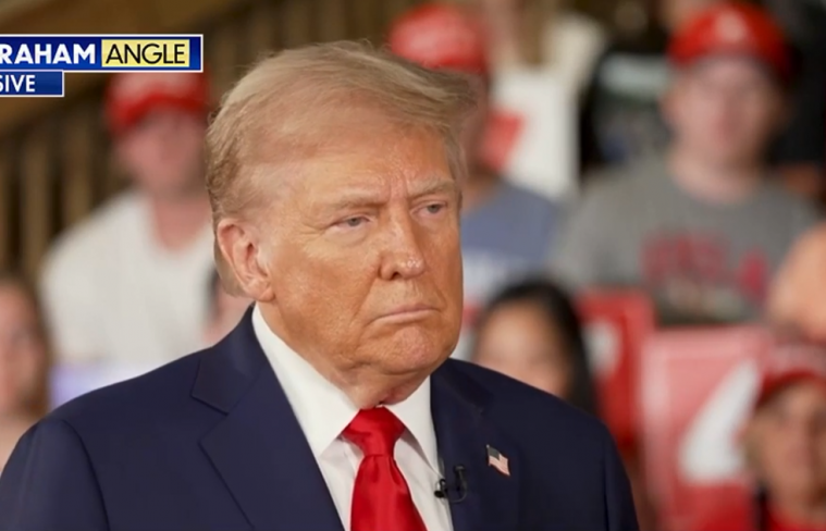 Трамп заявив, що рф та Україна провели "великий обмін полоненими", а ЗМІ пишуть, що процес ще триває