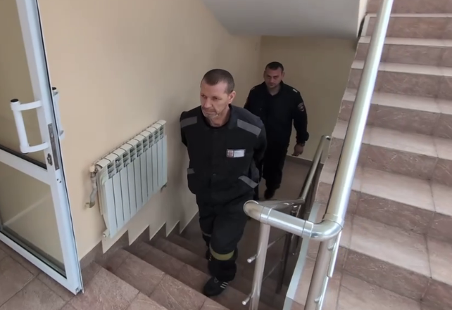На Луганщині окупанти засудили українця за “екстремізм”