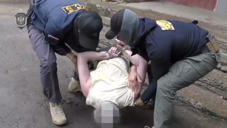 Затримання на Луганщині: окупанти звинуватили жителя Сватівщини у роботі на СБУ
