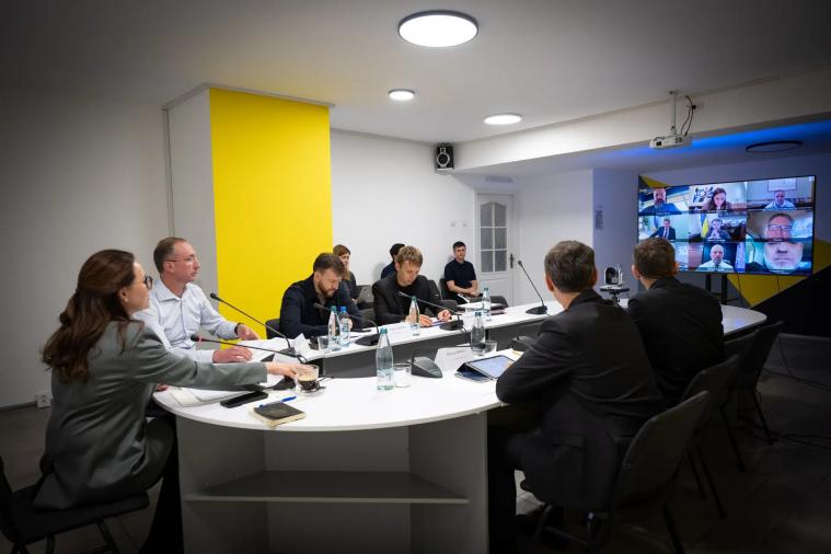 Уряд запровадив ряд додаткових послуг, виплат та фінансування проєктів на підтримку ВПО
