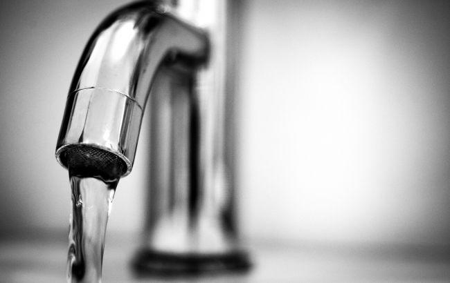 Окупанти вдвічі підвищать ціну на воду на Луганщині. «Юнармією» опікуватиметься слідчі рф. Фото (pixabay.com).