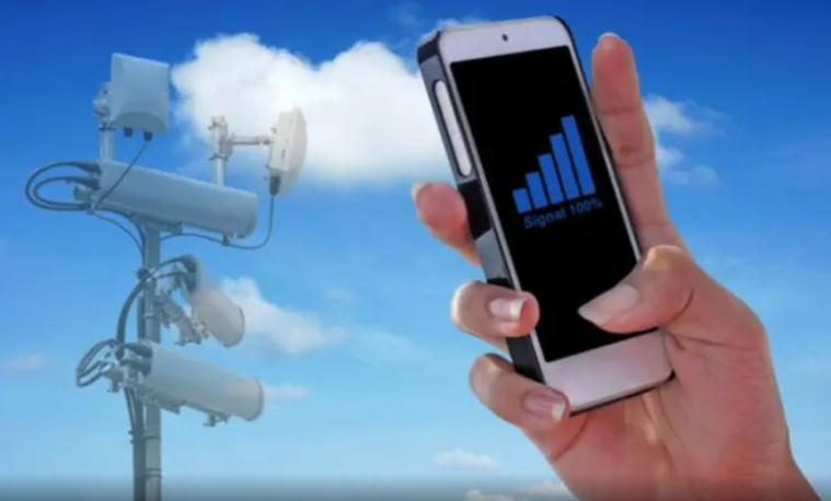 «У мене мережа 1 день працювала», - містяни про плани окупантів розширити локальну мережу   